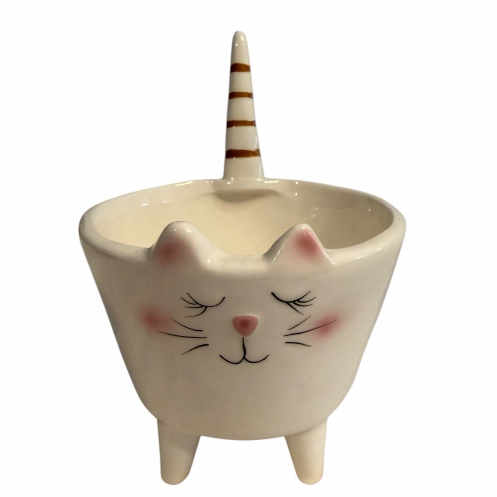 Pier 1 White Ceramic Caticorn Planter/Trinket Holder
